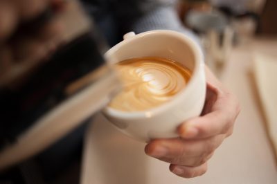 Neues Erleben - Barista Kaffee Milchschaum